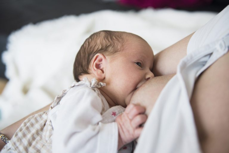 Tips and Tricks On Breastfeeding For New Mom [2023]